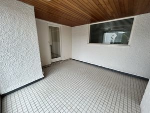 Photo 27- click for photo gallery